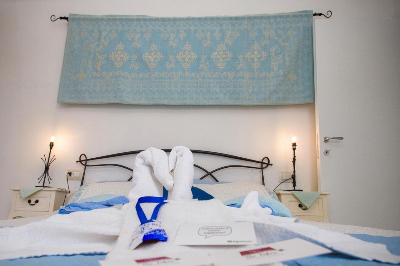 Holiday Room Sa Tebia Oristano Exteriör bild