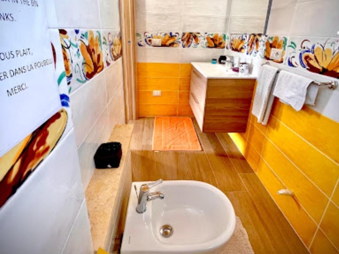 Holiday Room Sa Tebia Oristano Rum bild